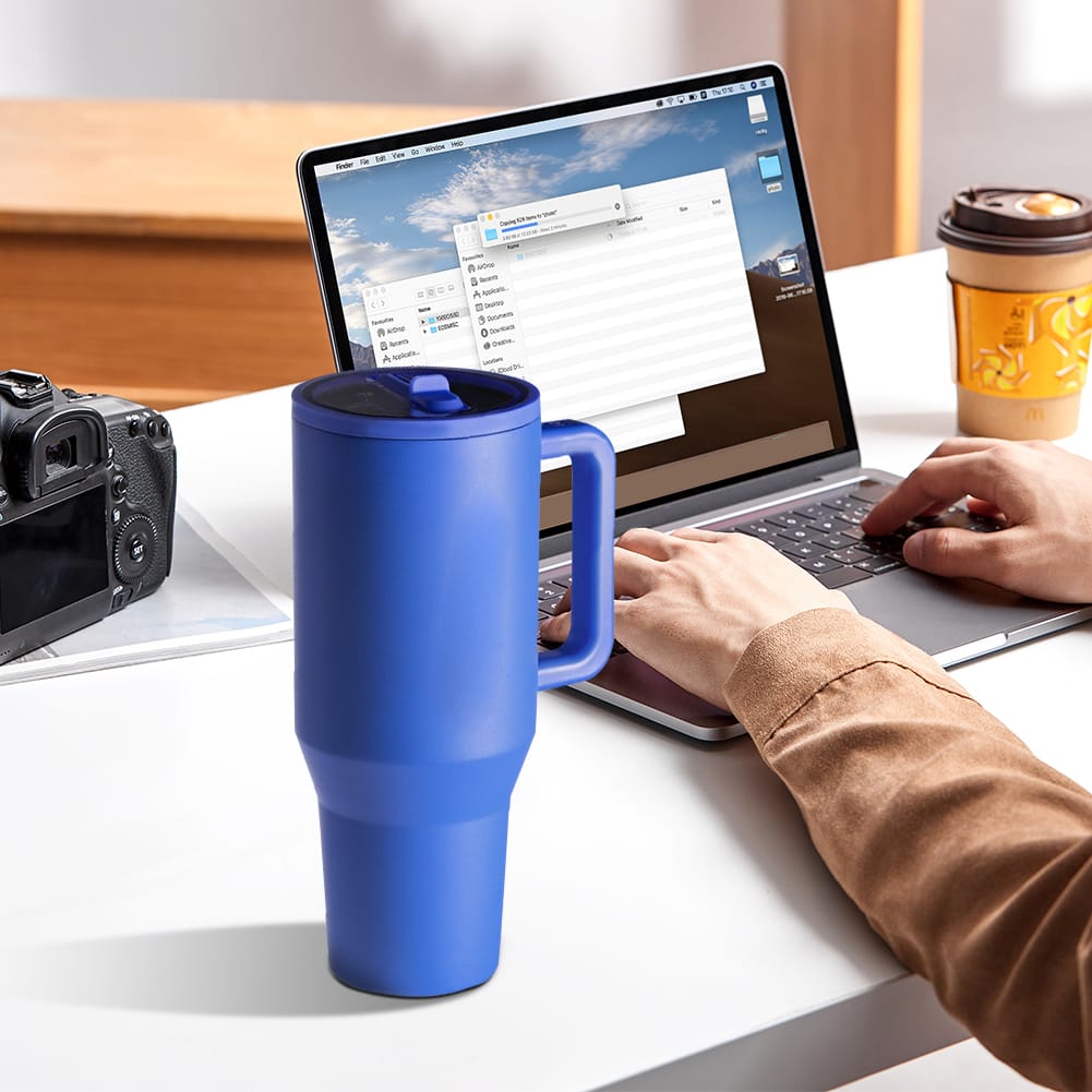 Tumbler, Mug 40 Oz Handle and Nozzle Straw Lid, Insulated Reusable Stainless Steel Travel Mug Keeps Drinks Cold up to 34 Hours